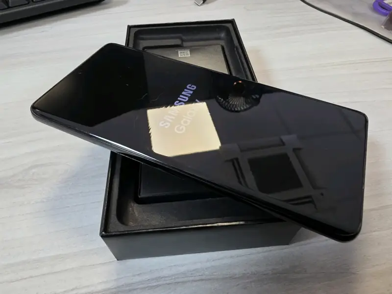 Samsung Galaxy S21 Ultra 5G 128GB Negro - 3