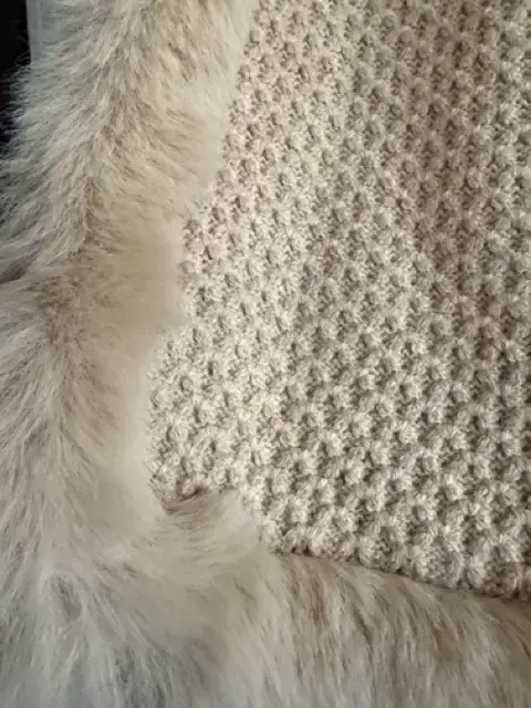 Chaleco  beige con borde de piel - Sfera - NUEVO - 2