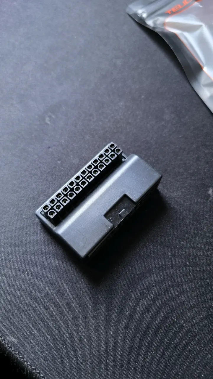 Adaptador en angulo para puerto Atx de placa madre - 3