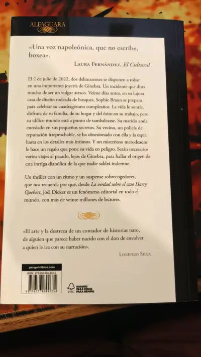 Libro 'Un animal salvaje' de Joël Dicker - miniatura 2