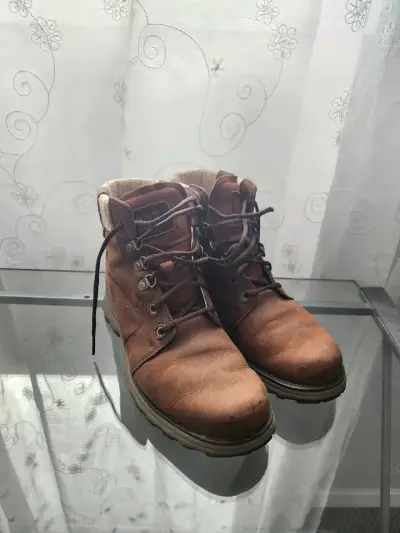 Botas de cuero marrón Caterpillar para mujer - miniatura 1