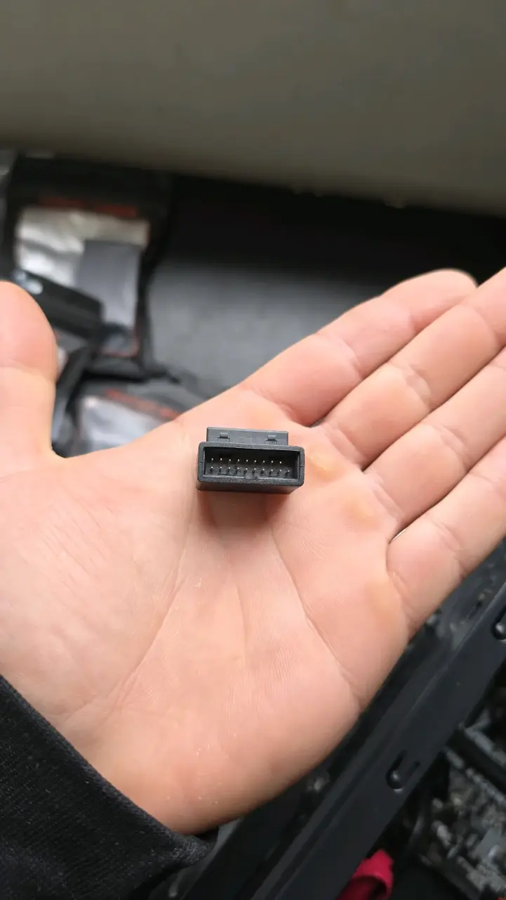 Conector USB 3.0 en angulo para PC - 3