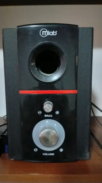 Sistema de Parlantes Mlab con Subwoofer - miniatura 2