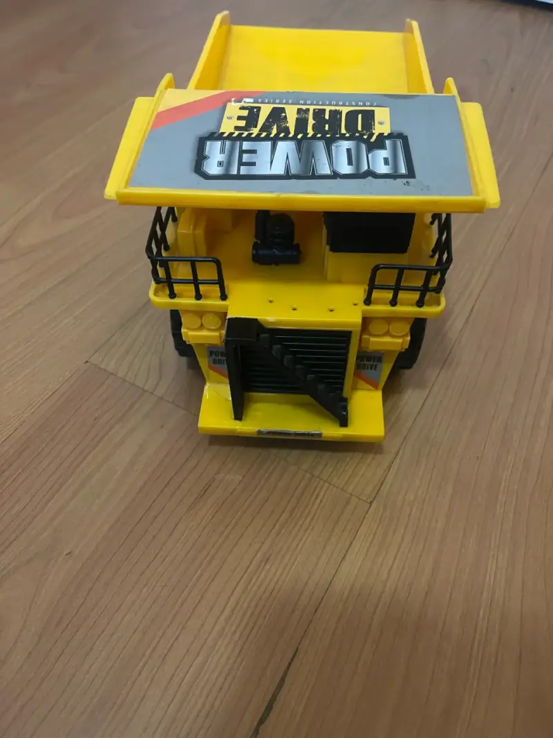 Camión de Juguete Amarillo Power Drive - 4