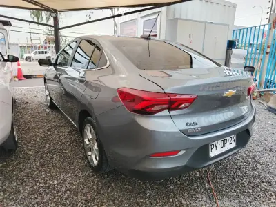 Chevrolet Onix Premier 2021 Automático - miniatura 2