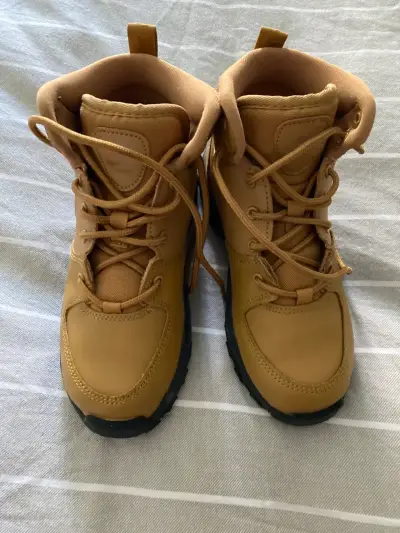 Bototos para niños Nike color beige - miniatura 2