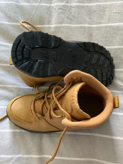 Bototos para niños Nike color beige - miniatura 4
