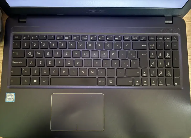 Notebook ASUS X543U | i5 | 8GB | 1TB HDD - 2