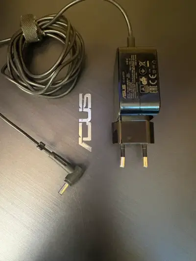 Notebook ASUS X543U | i5 | 8GB | 1TB HDD - miniatura 5