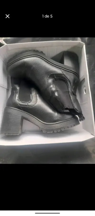 Botines Negros de Cuero con Tacón - miniatura 1