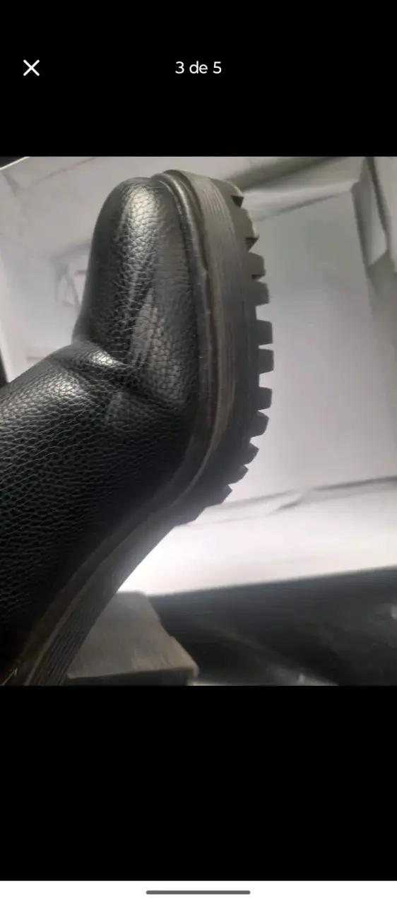 Botines Negros de Cuero con Tacón - 3
