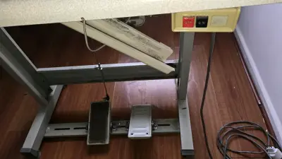 Máquina Overlock Industrial Siruba GN757 como nuev - miniatura 6