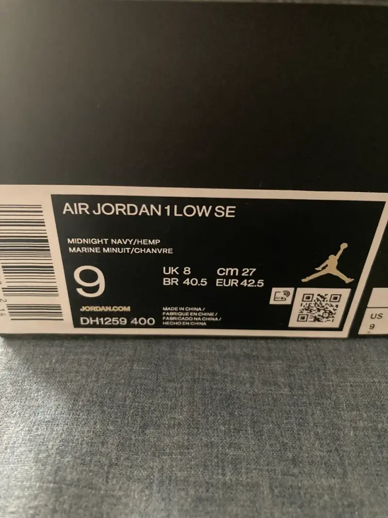Zapatillas Air Jordan 1 Low SE Midnight Navy - 1