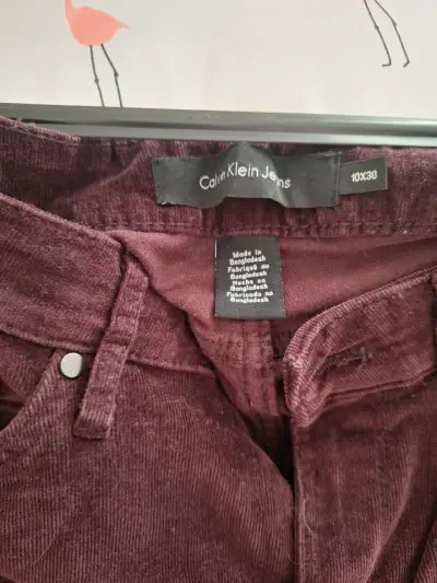 Pantalones de pana Calvin Klein burdeos - miniatura 2
