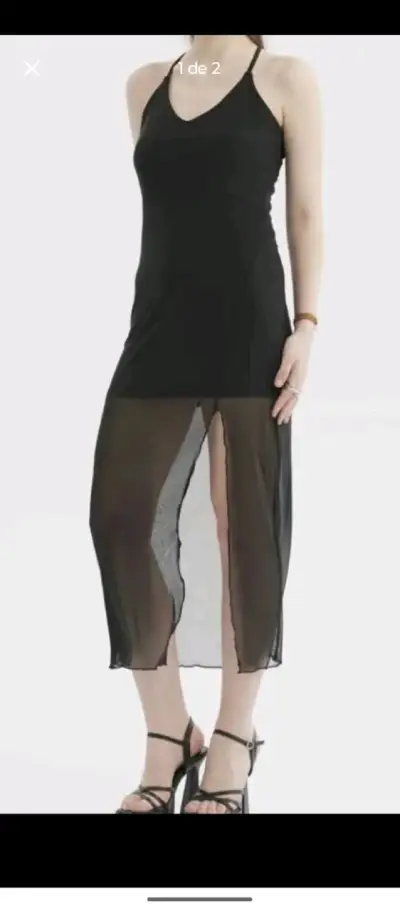 Vestido negro con transparencias y abertura - miniatura 1