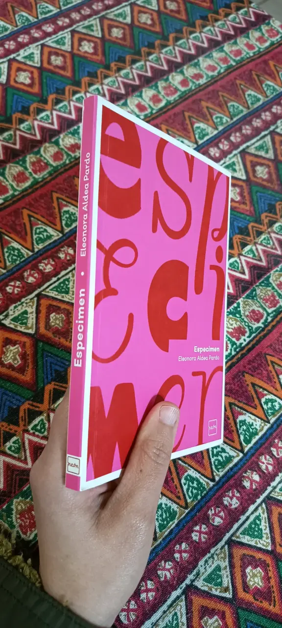 Libro 'Especimen' de Eleonora Aldea Pardo - 2