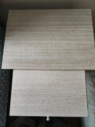 Mesa de noche de madera estilo vintage - miniatura 5