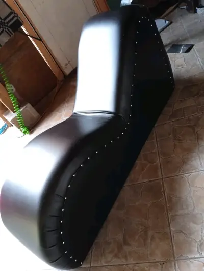 Sillón chaise longue tapizado en varios colores - miniatura 2