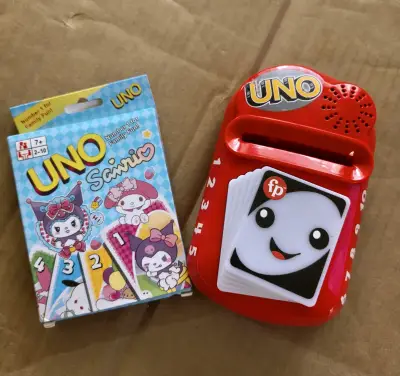 Juego de cartas UNO Sanrio y  máquina musical - miniatura 6