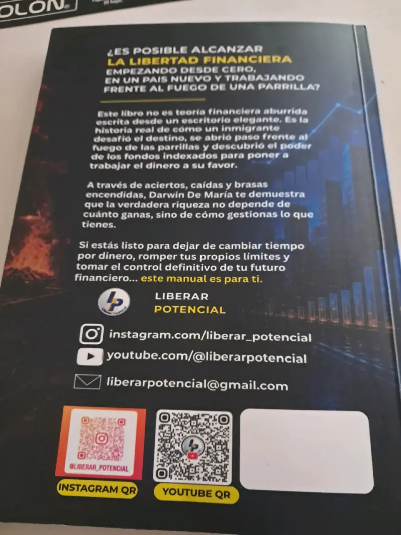 Libro 'De la Parrilla a los Fondos Indexados' por Darwin de María - 2