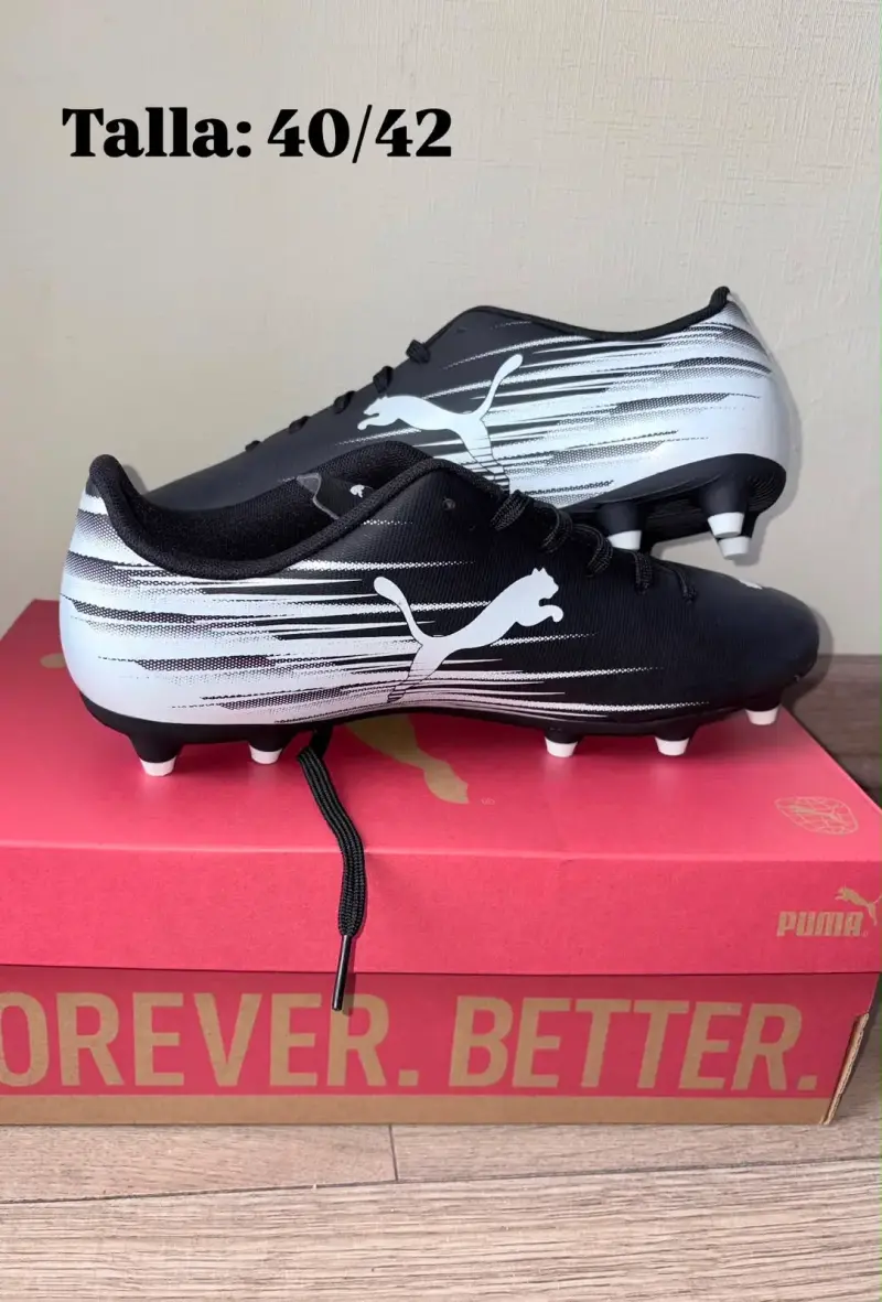 Zapatillas de fútbol Puma para hombre en varios colores - 3