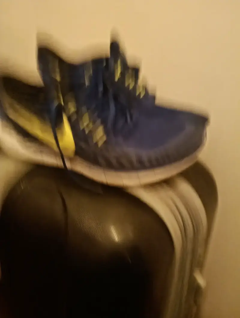 Zapatillas deportivas Nike azul y amarillo - 1