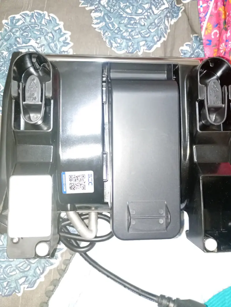 Sandwichera Black+Decker de acero inoxidable - 3