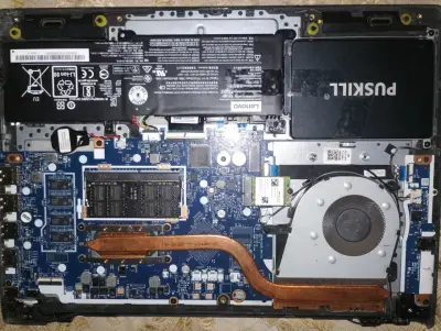 Notebook Lenovo para reparación - desarme u otros - miniatura 2