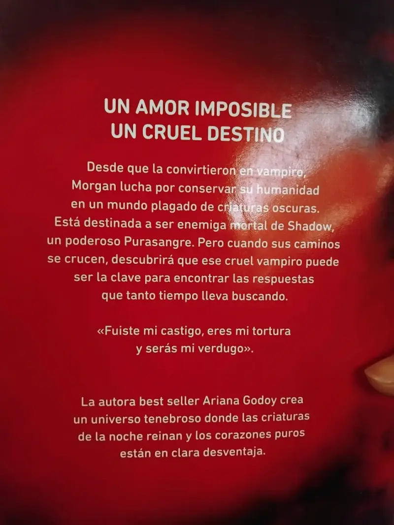 Libro 'La Revelación' de Ariana Godoy - 2