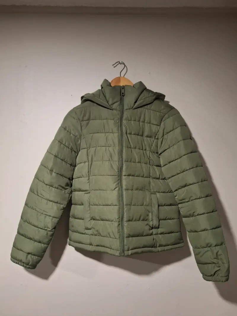 Chaqueta Acolchada INDEX Verde Olivo con Gorro