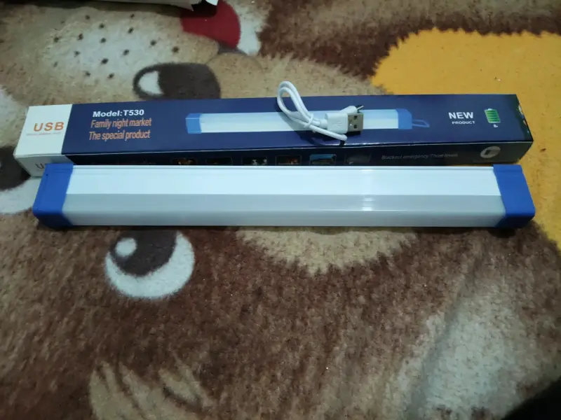Luz LED recargable USB modelo T530 - 1