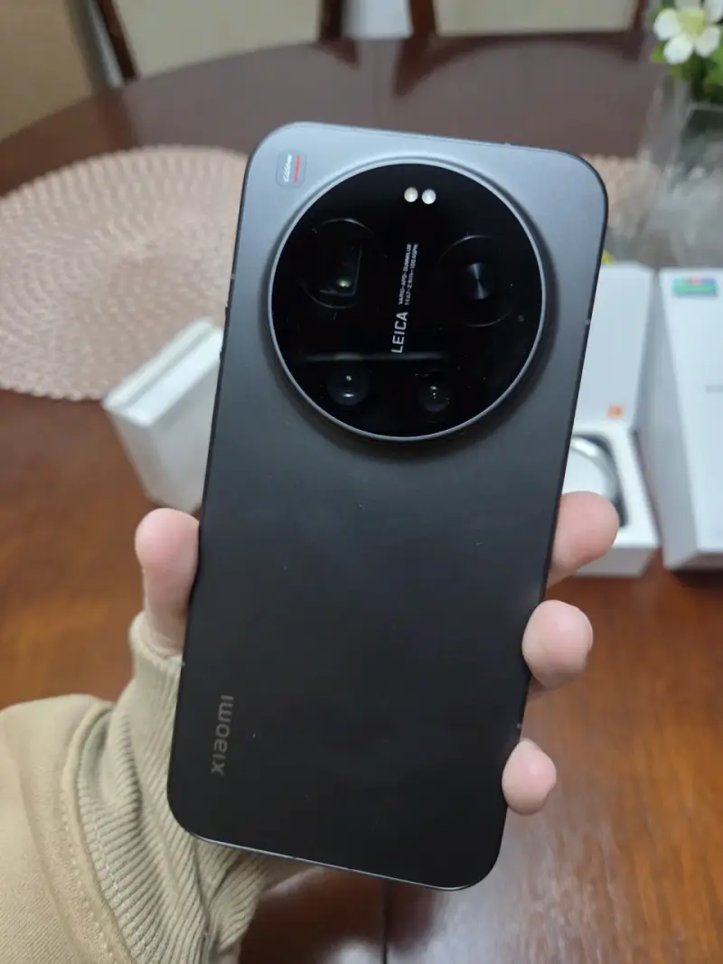 Xiaomi 17 ultra 16/512 - 4