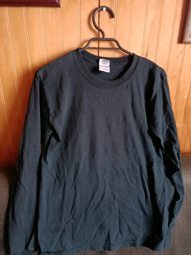 Polera manga larga gris Under Armour Defenders - 3