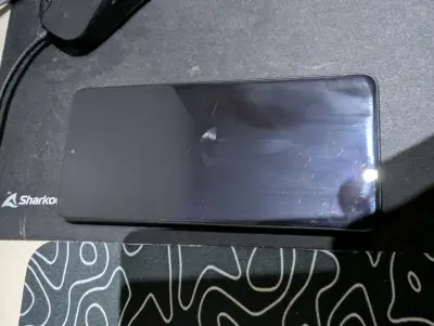 Smartphone POCO X7 Pro 256GB Negro y Amarillo - miniatura 2