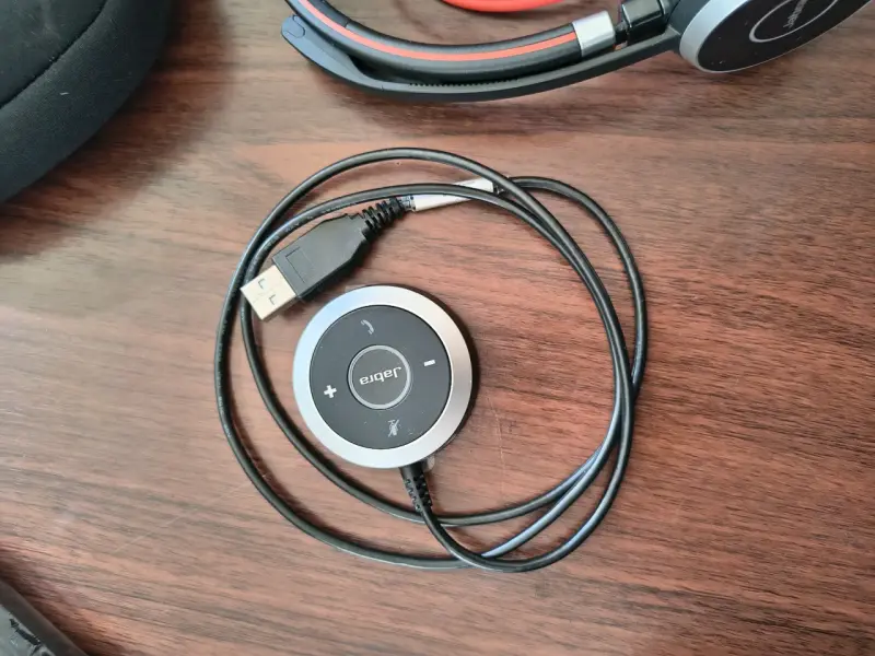 Auriculares Jabra con micrófono y control USB - 5