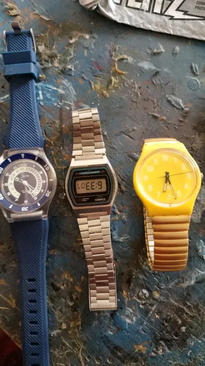 Lote de relojes Casio y otros modelos variados - miniatura 4