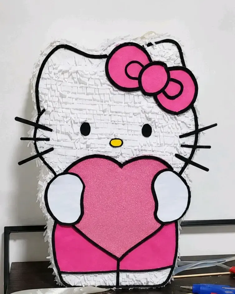Piñata de Hello Kitty - 2