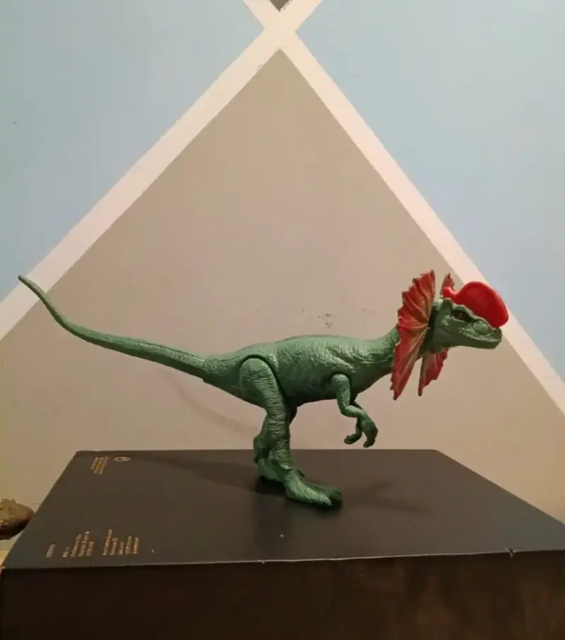 Figuras de dinosaurios de juguete en set - 2