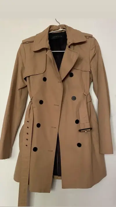 Abrigo trench coat beige para mujer - miniatura 1