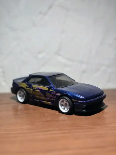 Hot Wheels Nissan Silvia S13 - miniatura 1