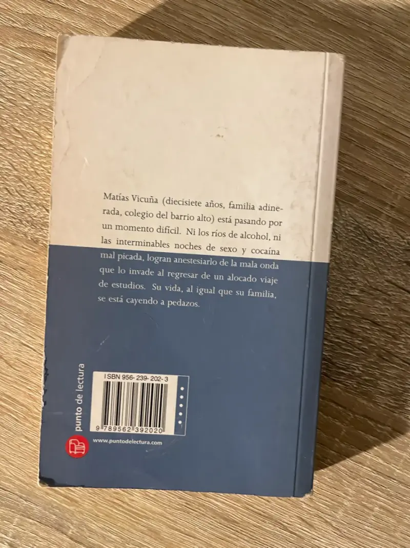Libro 'Mala Onda' de Alberto Fuguet - 2