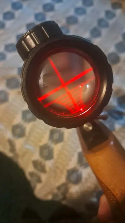 Rifle de aire comprimido con mira telescópica - miniatura 4