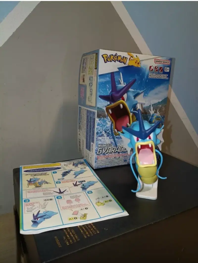 Figura de colección Gyarados Pokémon Bandai - 2