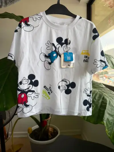 Polera blanca con estampado de Mickey Mouse - miniatura 1