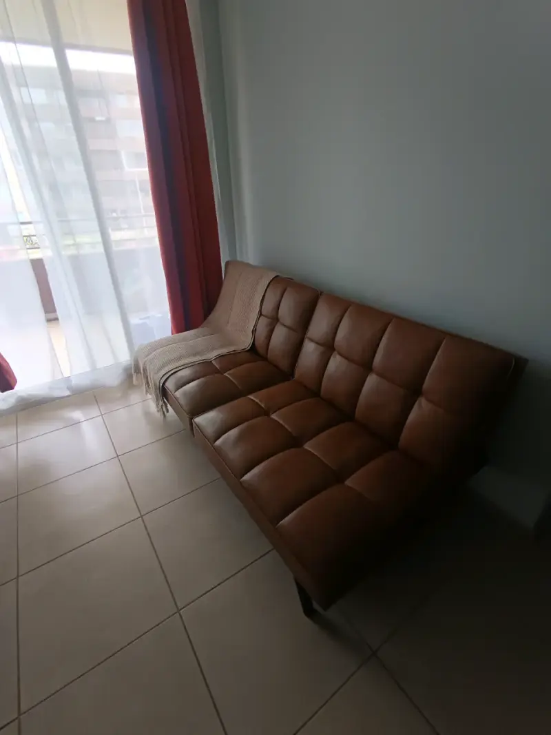 Sofá cama de cuero marrón moderno - 2