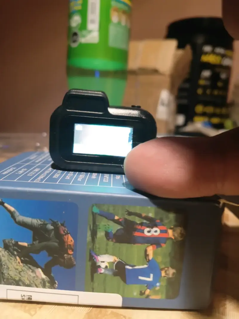 Mini Cámara deportiva compacta con pantalla - 5
