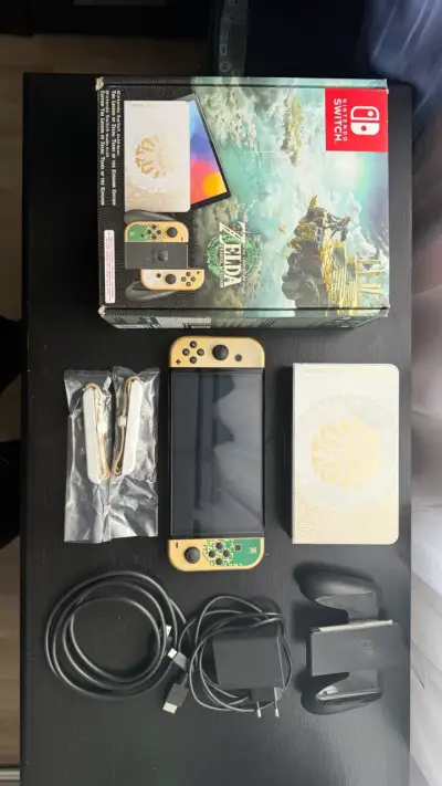 Nintendo Switch Oled Edición Zelda + Micro SD 256 - miniatura 2