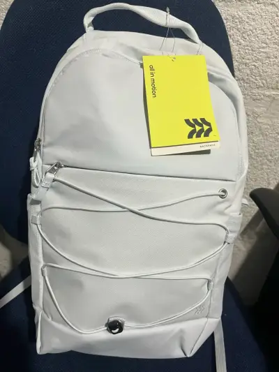 Mochila All in Motion en varios colores - miniatura 3