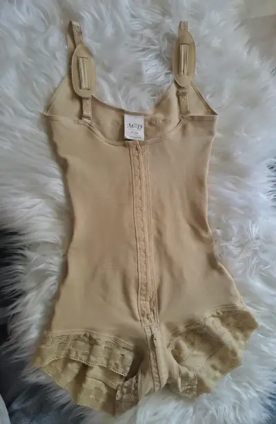 Faja  M&D con broches talla S - miniatura 2