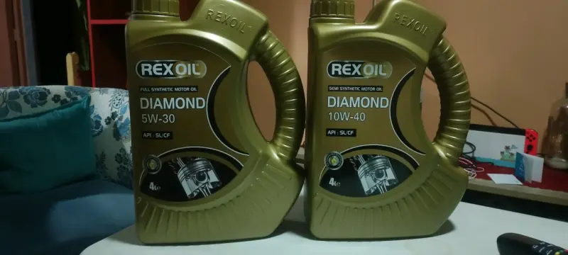 Aceite de Motor Sintético RexOil Diamond 5W-30 4L - 3